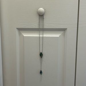 Kendra Scott Abalone Y Necklace in silver, stones are blue/green. Like new.